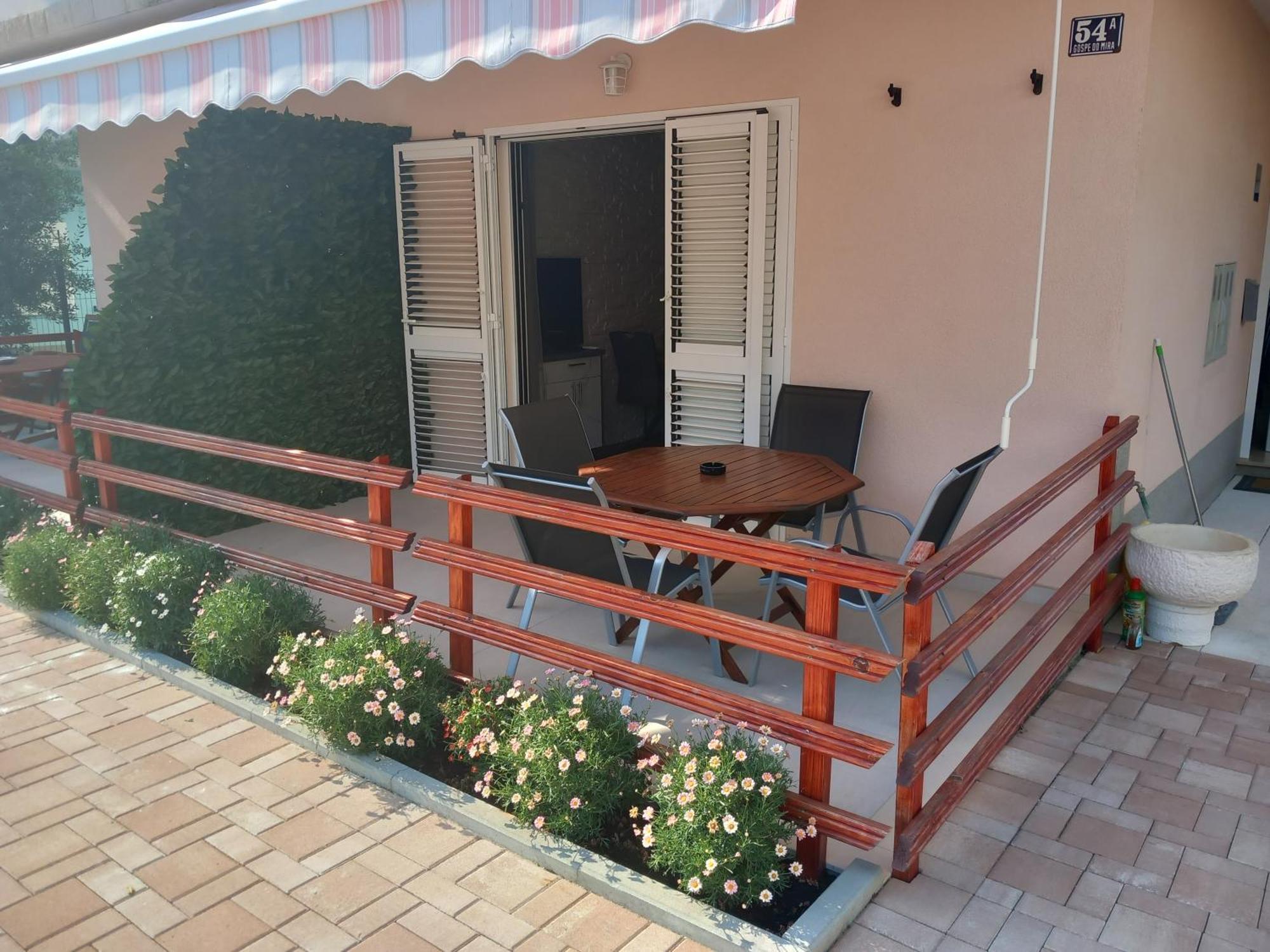 Apartment Antea Split Exterior photo